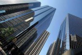 刘强东已回国正常工作，房企半年负债10万亿